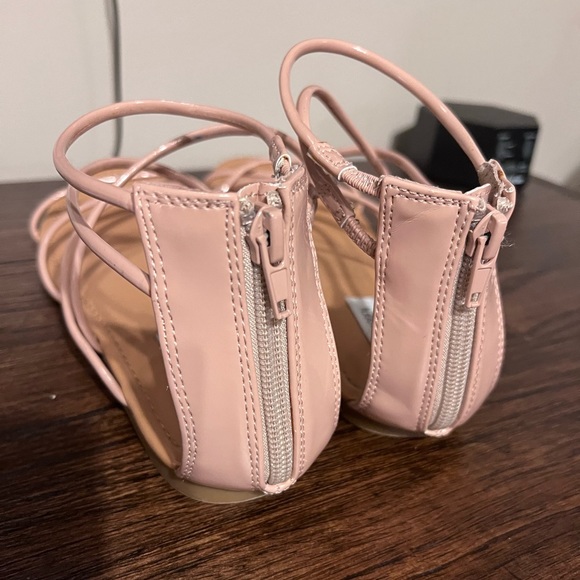 Steve Madden strappy sandals - Picture 2 of 5